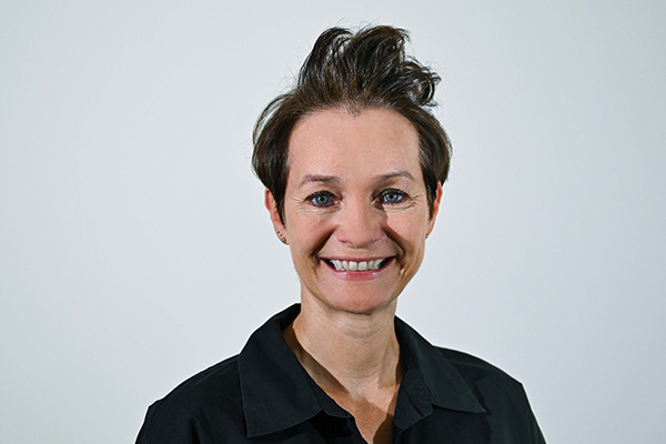Carine Debons